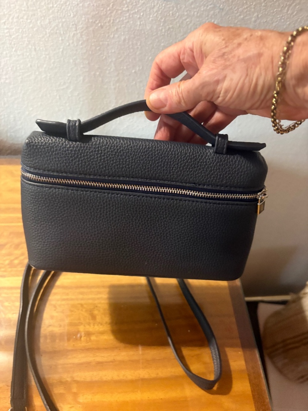 Cross body bag and a bag without the cross body strap